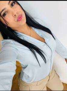 644151201: Chica busca chico en Madrid