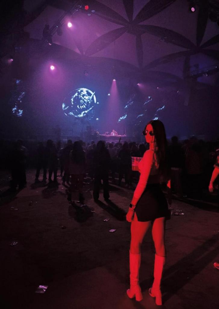 Chica busca chico en Madrid: 