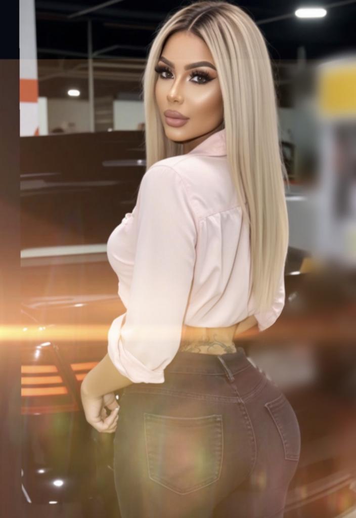 Chica busca chico en Tenerife: 