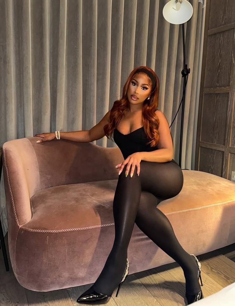 Chica busca chico en Gerona: 