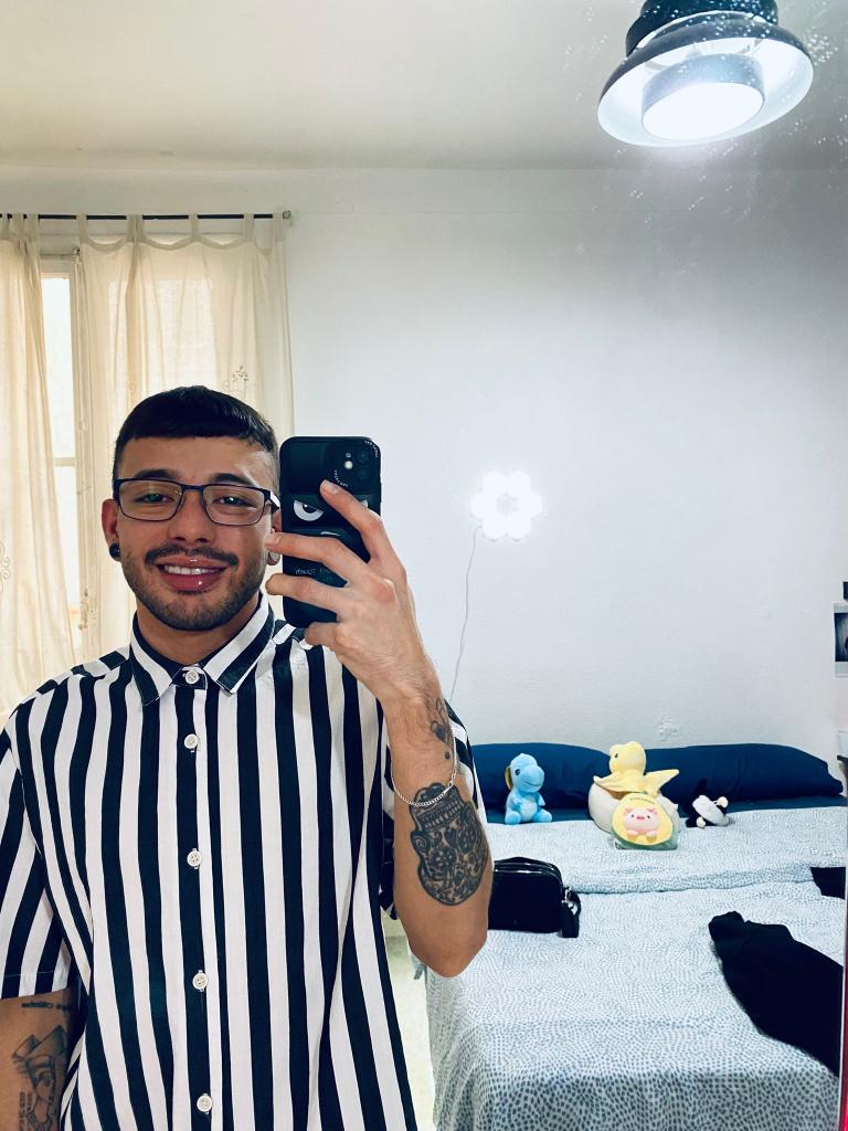 Chico busca chica en Barcelona: 