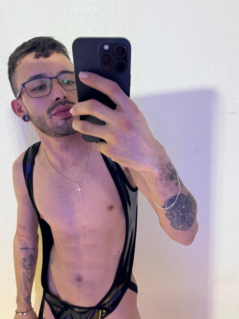 Chico busca chica en Barcelona: 