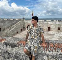 610394926: Chico busca chica en Zaragoza