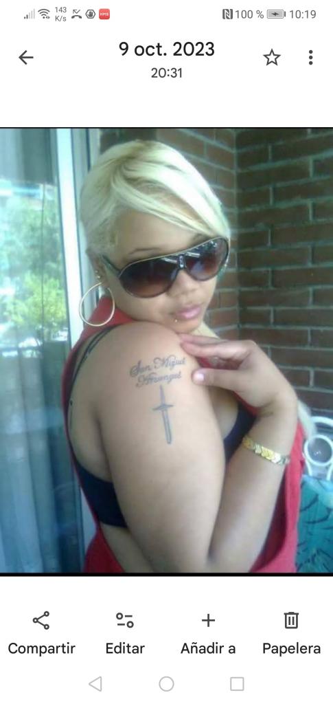 697456866: Chica busca chico en Madrid