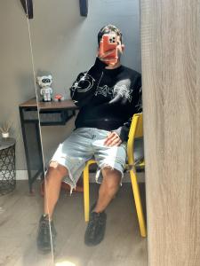 678600069: Chico busca chica en La Coruña