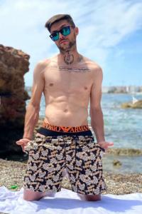 Chico busca chica en Mallorca: 