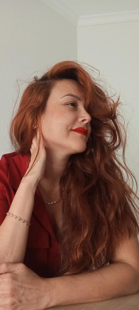 Chica busca chico en Cádiz: 