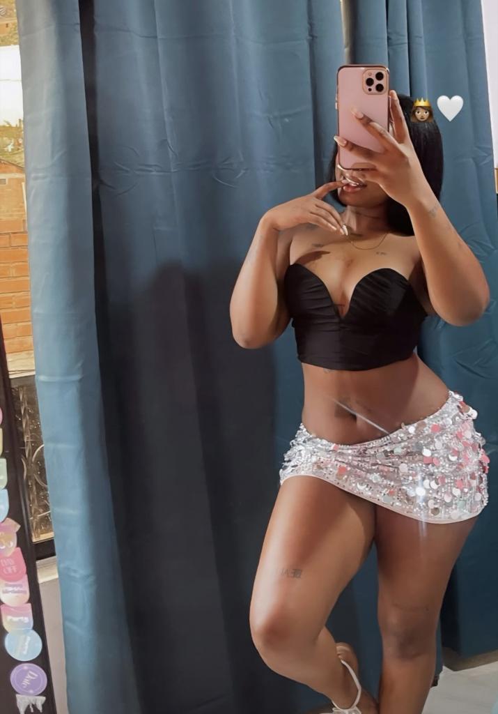 Chica busca chico en Almería: 