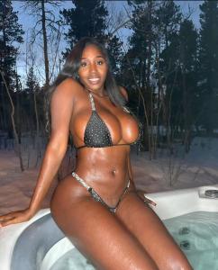 614951144: Chica busca chico en Zaragoza