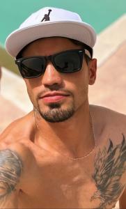 610238092: Chico busca chica en Madrid