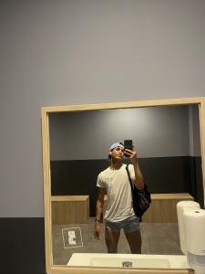 600029977: Chico busca chica en Ibiza