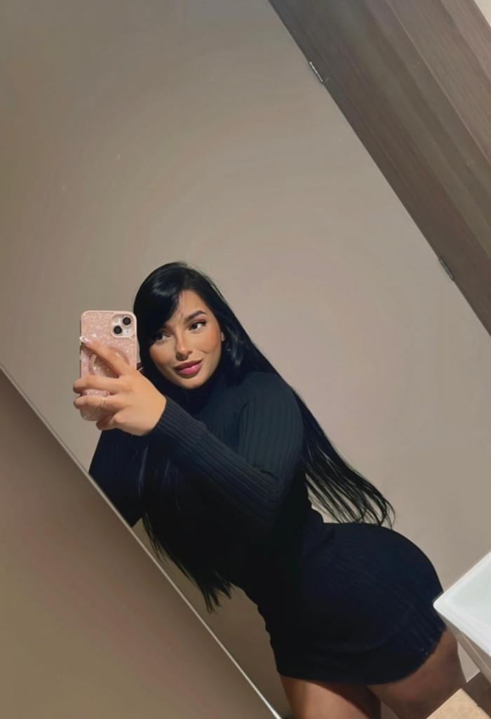 614742540: Chica busca chico en Málaga