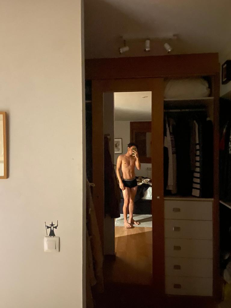 Chica busca chico en Asturias: 