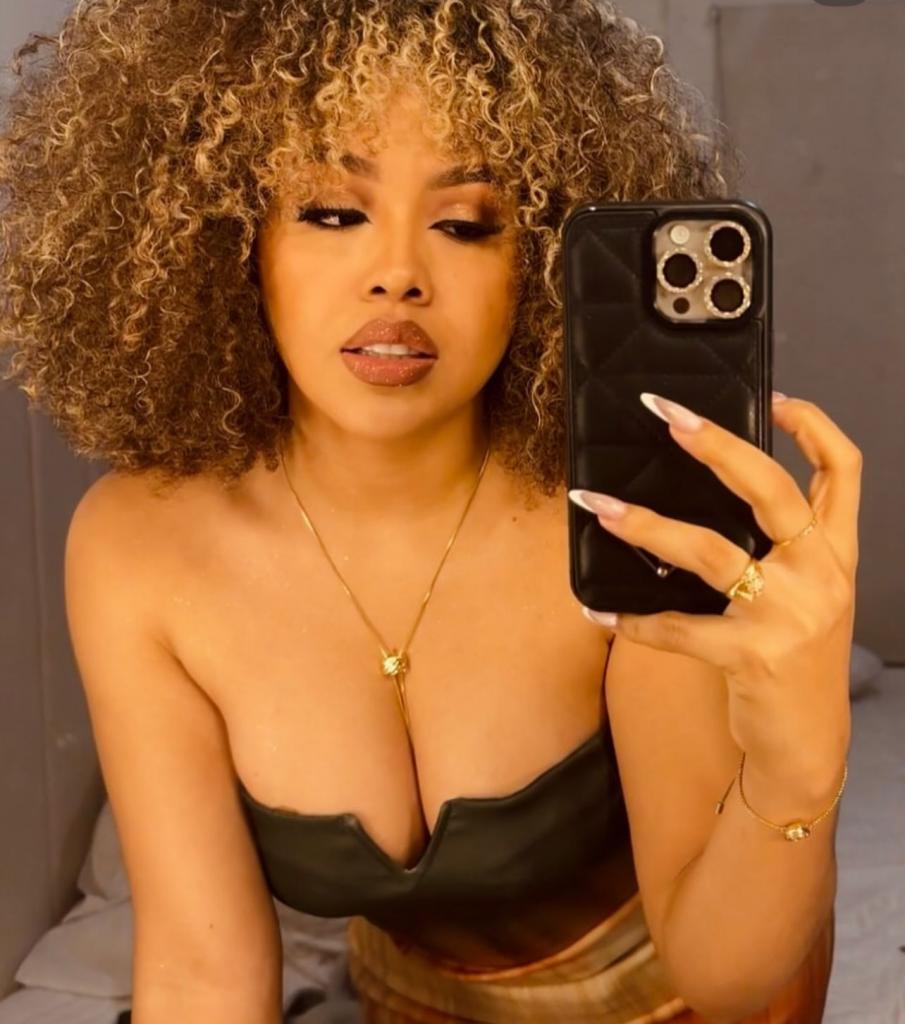 617026723: Chica busca chico en Almería