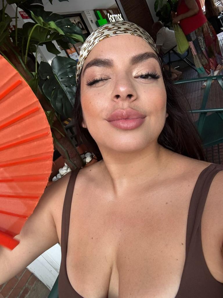 632147078: Chica busca chico en Madrid