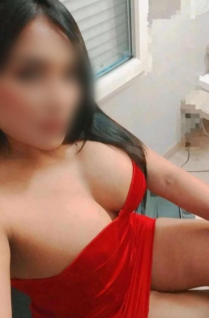 Chica busca chico en Sevilla: 
