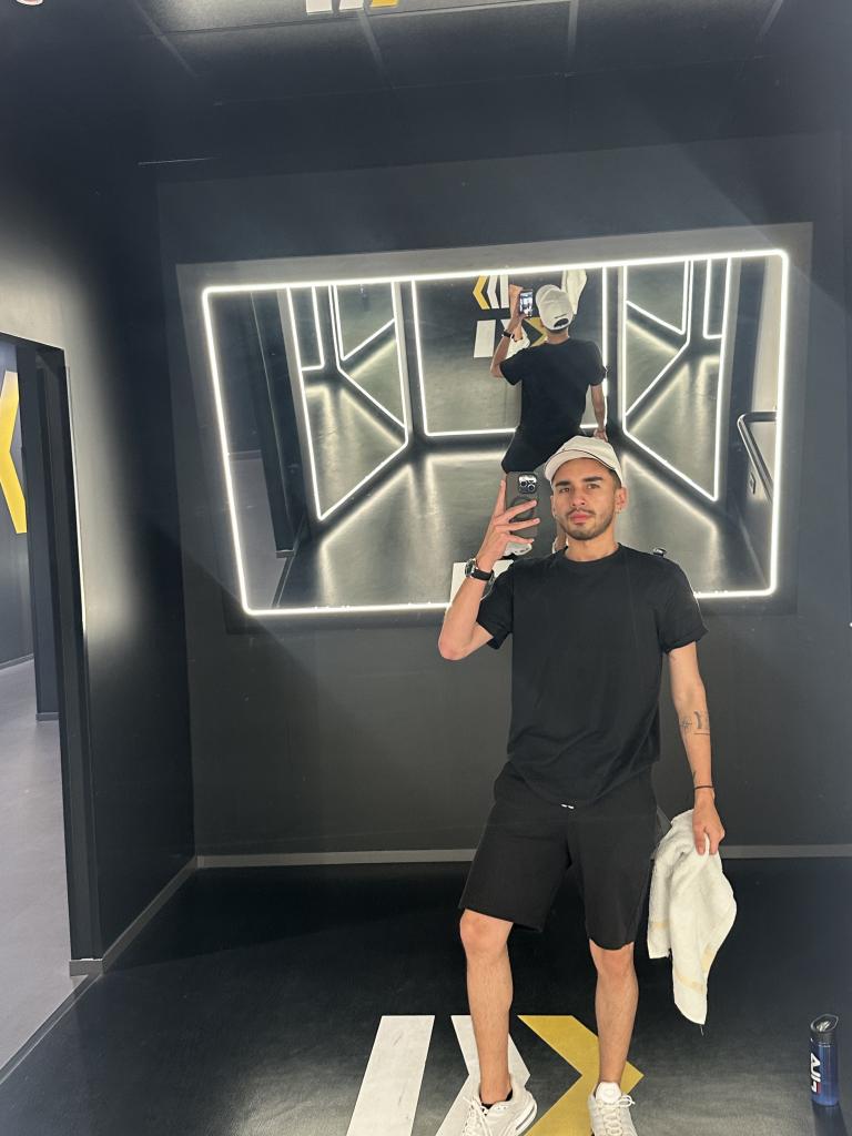 Chico busca chica en Alicante: 