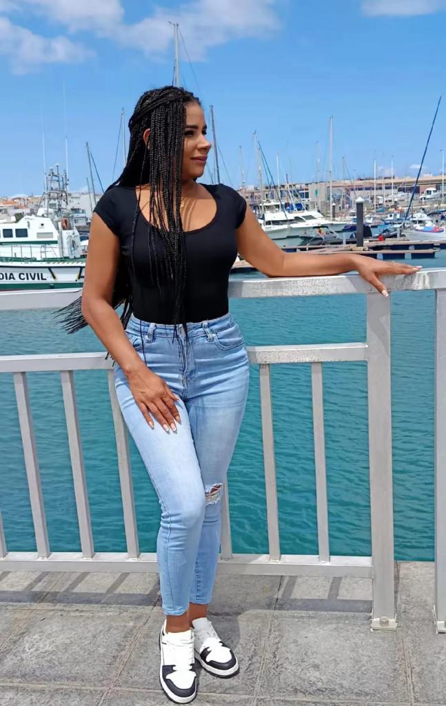 Chica busca chico en Alicante: 