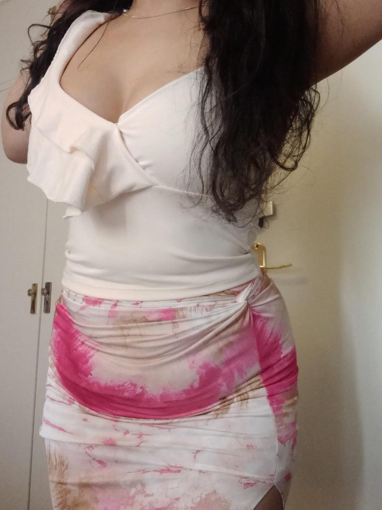 Chica busca chico en Huesca: 