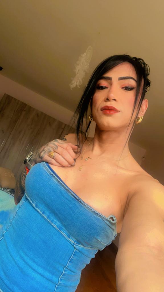 641274761: Transexual en Burgos