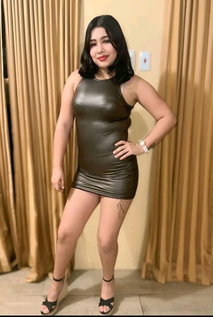 Chica busca chico en Tenerife: 