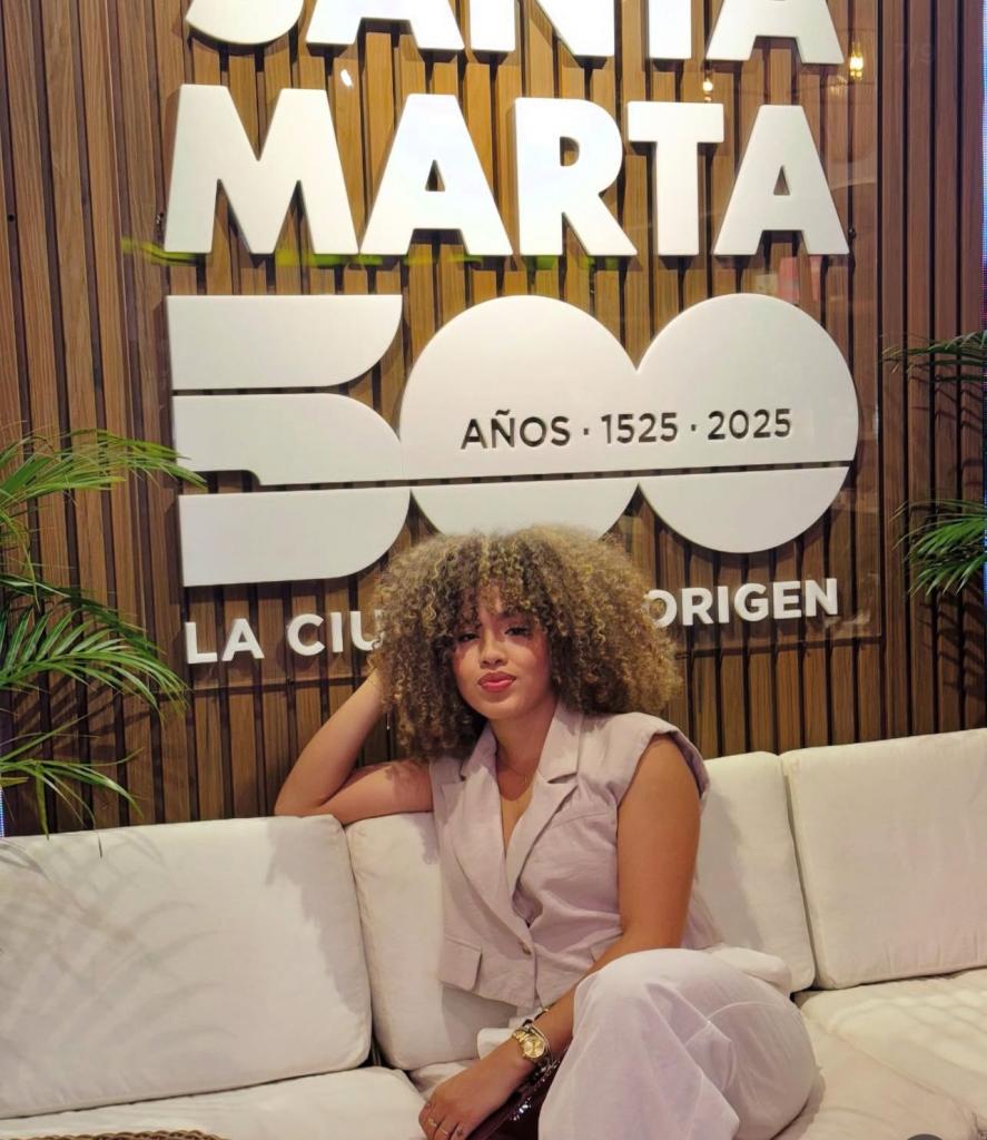 Chica busca chico en Almería: 