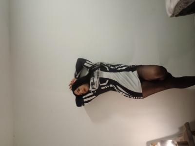 621480182: Travesti en León