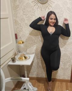 672519627: Chica busca chico en Barcelona