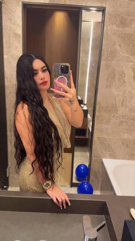 Chica busca chico en Huelva: 