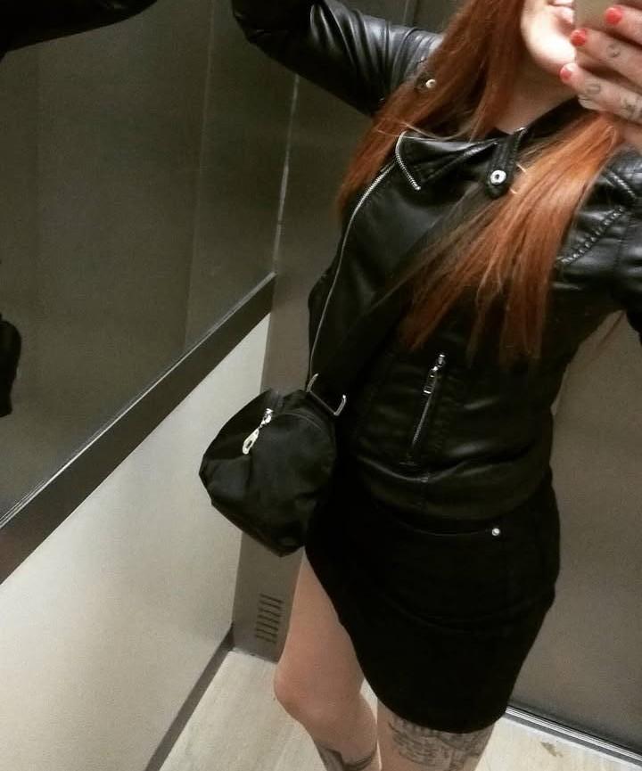 639248478: Chica busca chico en La Coruña