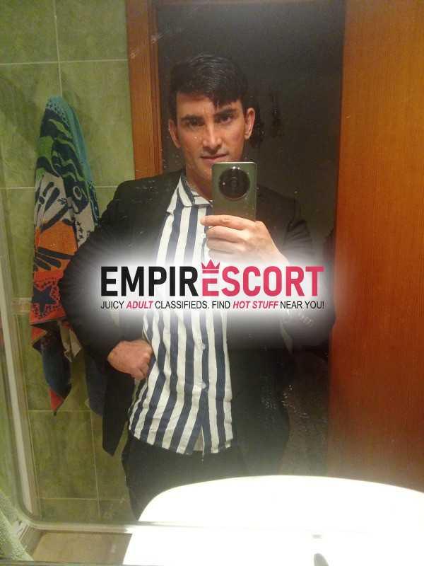 Chico busca chica en Mallorca: 