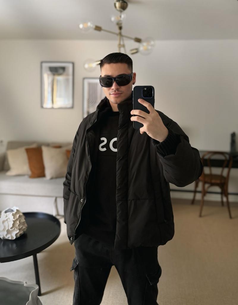 Chico busca chica en Pontevedra: 