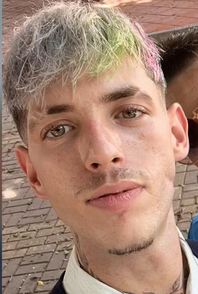 653393080: Chico busca chica en Málaga