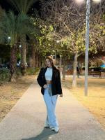 694286258: Chica busca chico en Barcelona