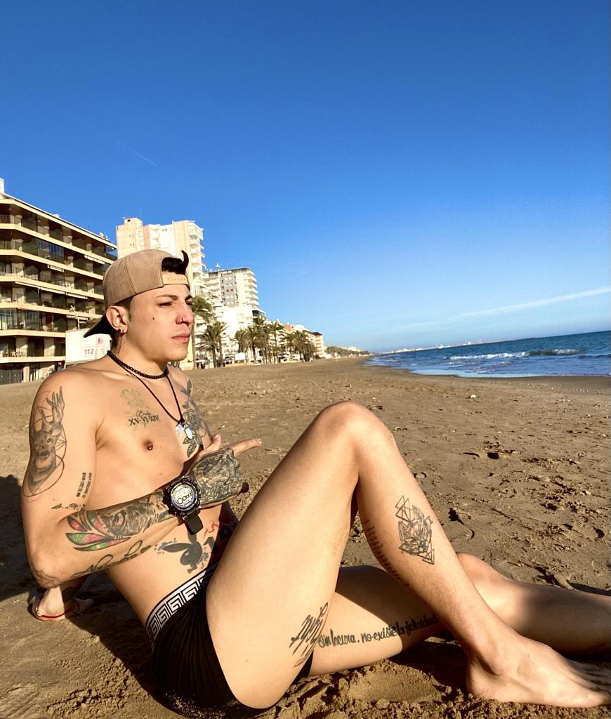 Chico busca chica en Barcelona: 