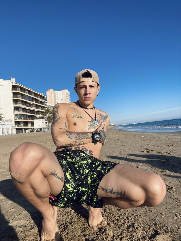 614836400: Chico busca chica en Barcelona