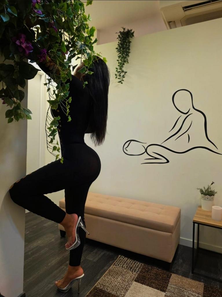 Chica busca chico en Barcelona: 