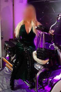 Chica busca chico en Burgos: 