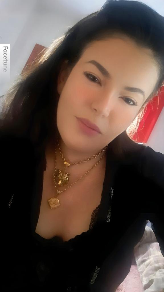 Chica busca chico en Asturias: 