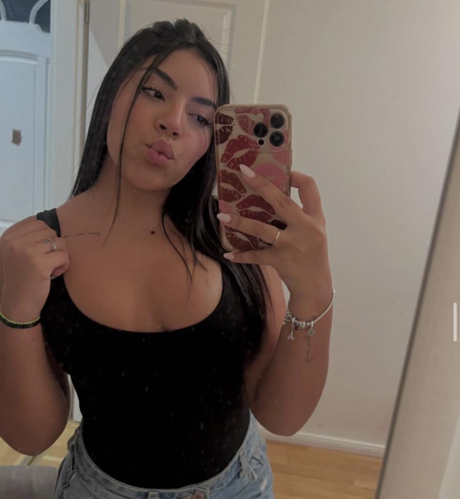 Chica busca chico en La Coruña: 