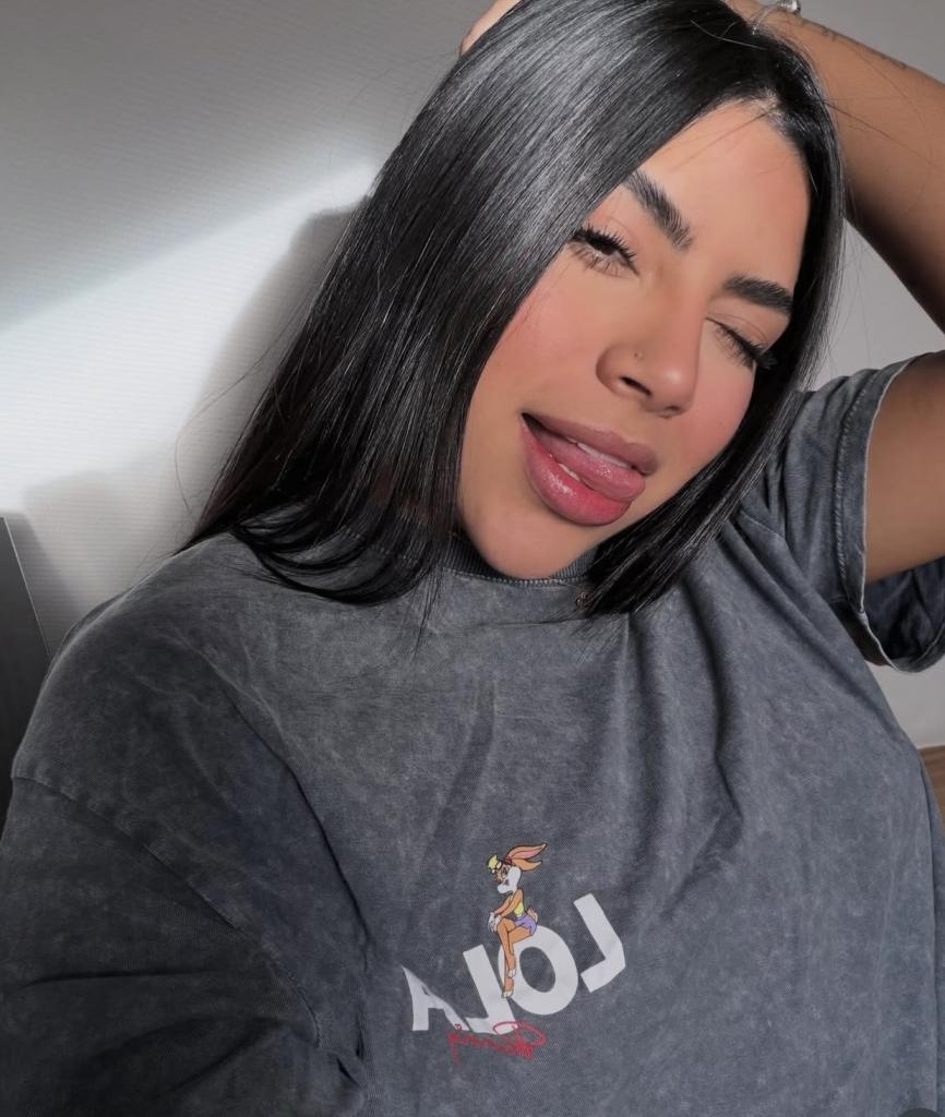 Chica busca chico en La Coruña: 