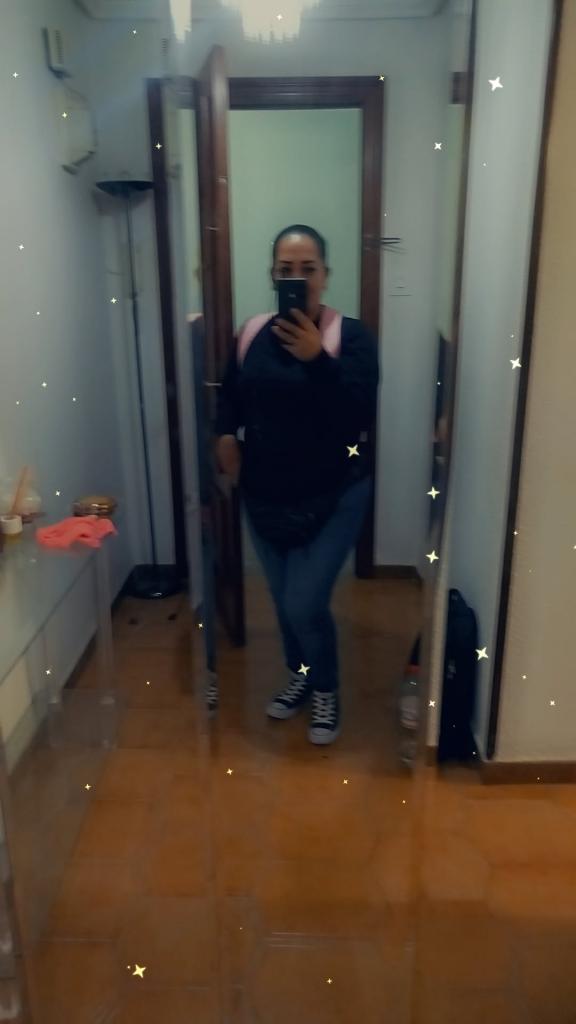 613286695: Chica busca chico en Alicante