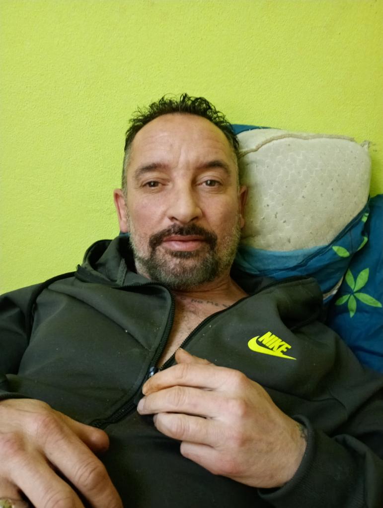 Chico busca chica en Cádiz: 