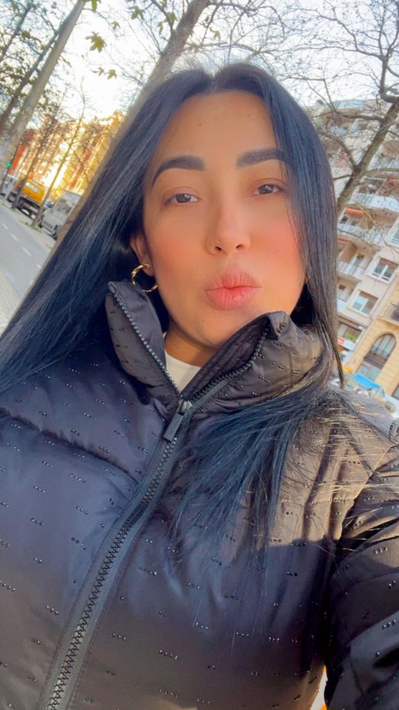 Chica busca chico en Asturias: 