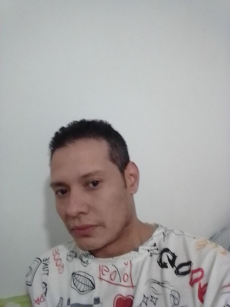 Chico busca chica en Asturias: 