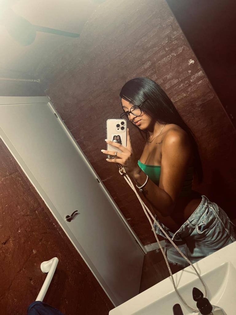 Chica busca chico en Castellón: 