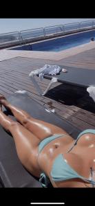 670608084: Chica busca chico en Málaga