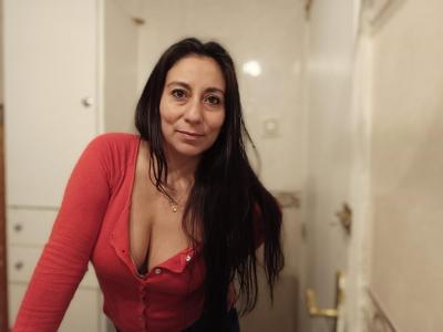 634174548: Chica busca chico en Valencia