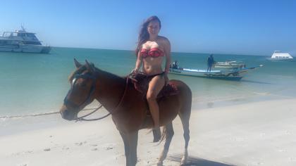 Chica busca chico en Murcia: 