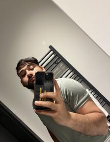 Chico busca chica en La Coruña: 